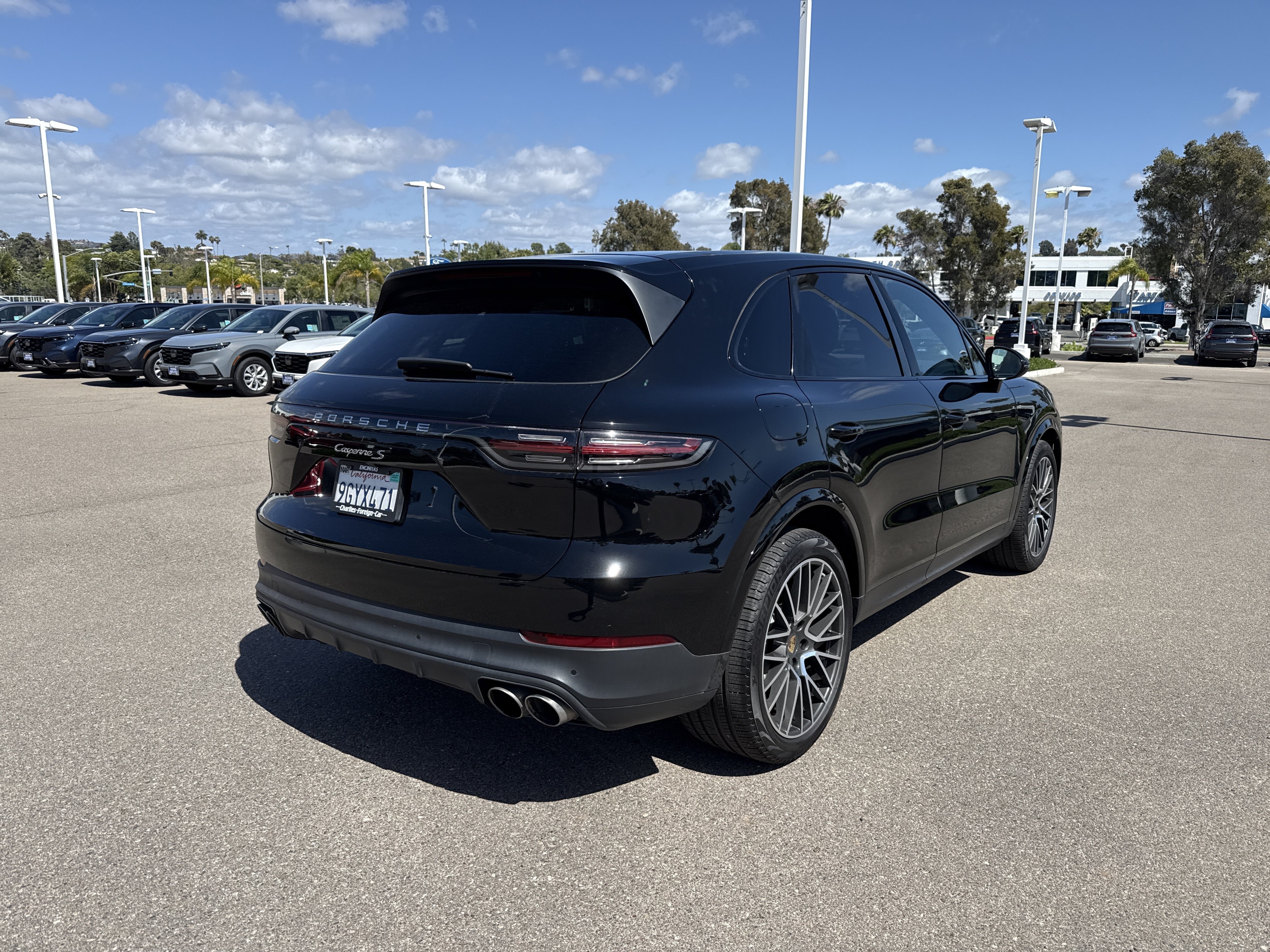 Used 2019 Porsche Cayenne S AWD/4WD image 5