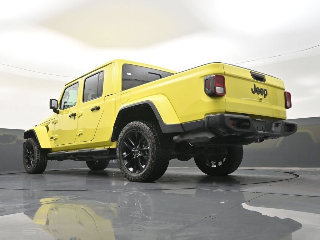 Used 2024 Jeep Gladiator Sport AWD/4WD image 25