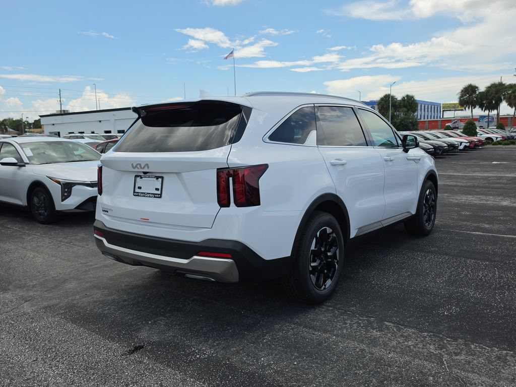 New 2026 Kia Sorento S FWD image 8