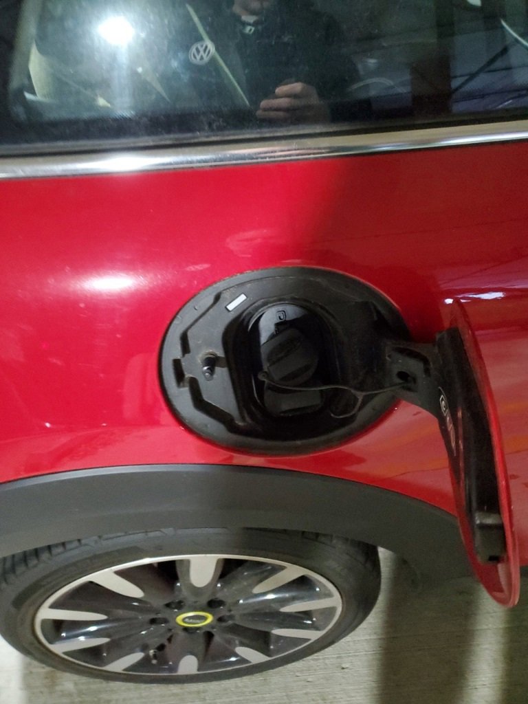 Used 2023 MINI Cooper SE image 11