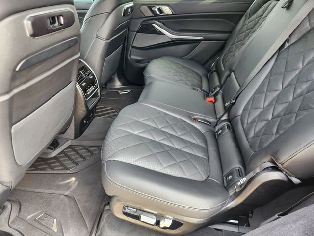Used 2026 BMW X7 xDrive40i w/ M Sport Package image 30