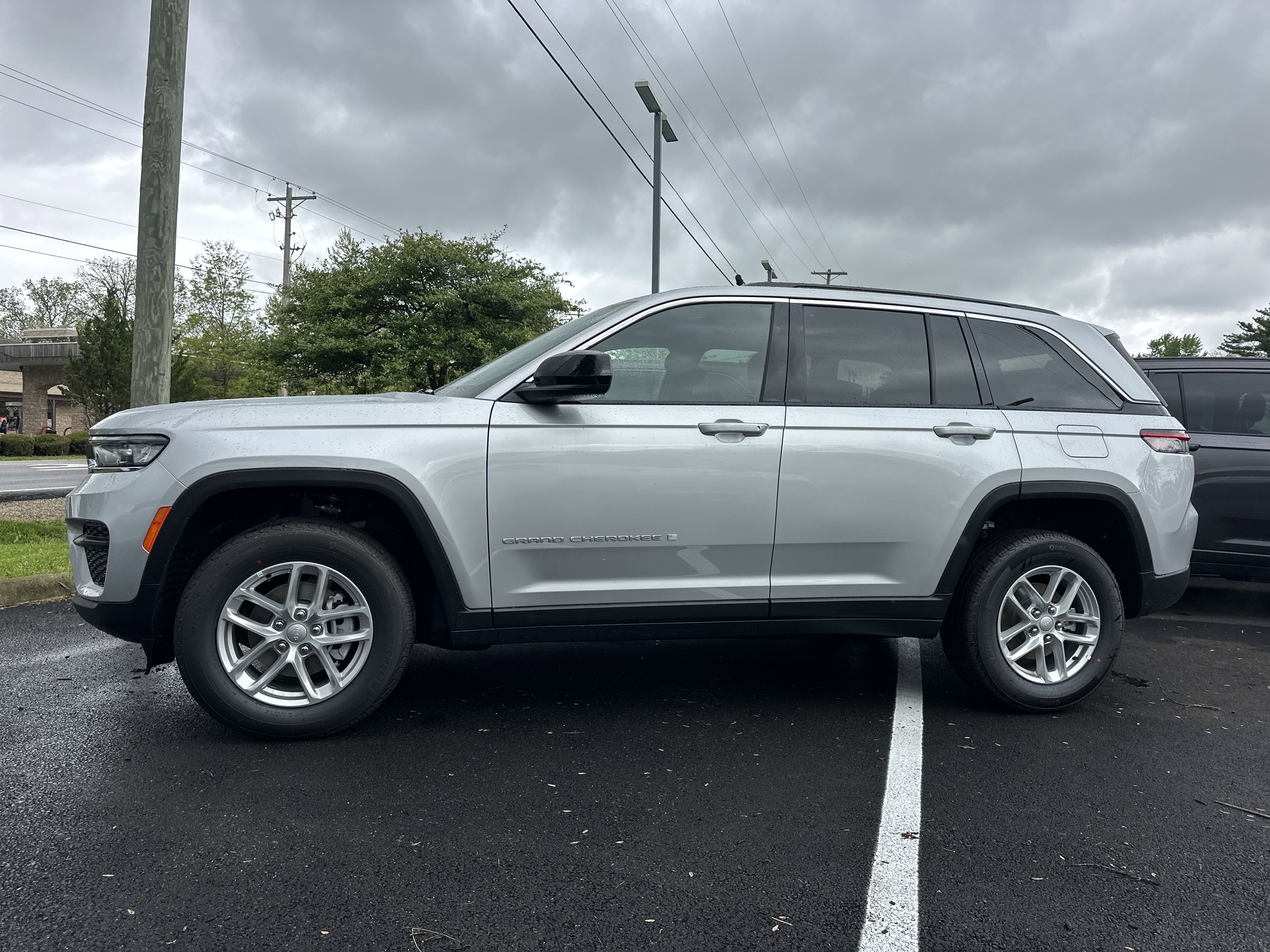 New 2026 Jeep Grand Cherokee Laredo AWD/4WD image 22