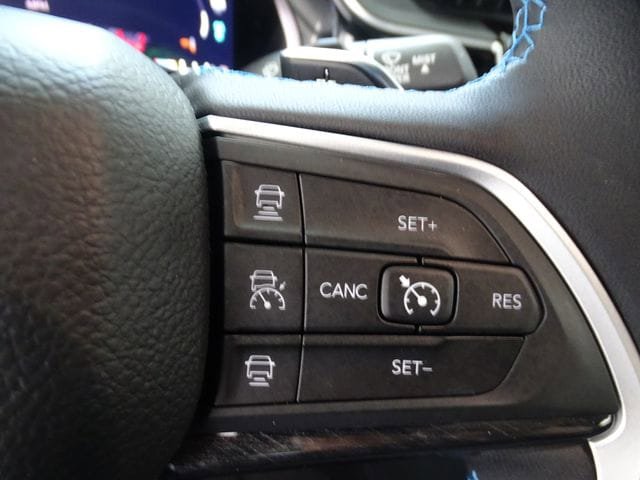 Certified 2023 Jeep Grand Cherokee Trailhawk w/ Luxury Tech Group III AWD/4WD image 8