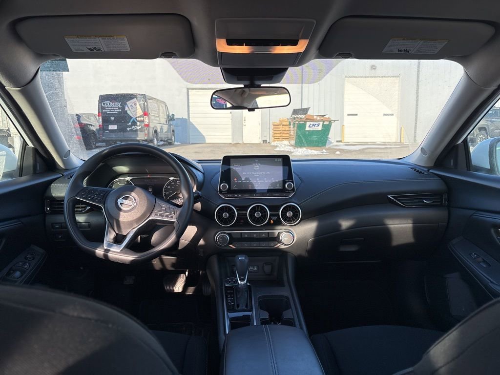 Used 2024 Nissan Sentra SV FWD image 25