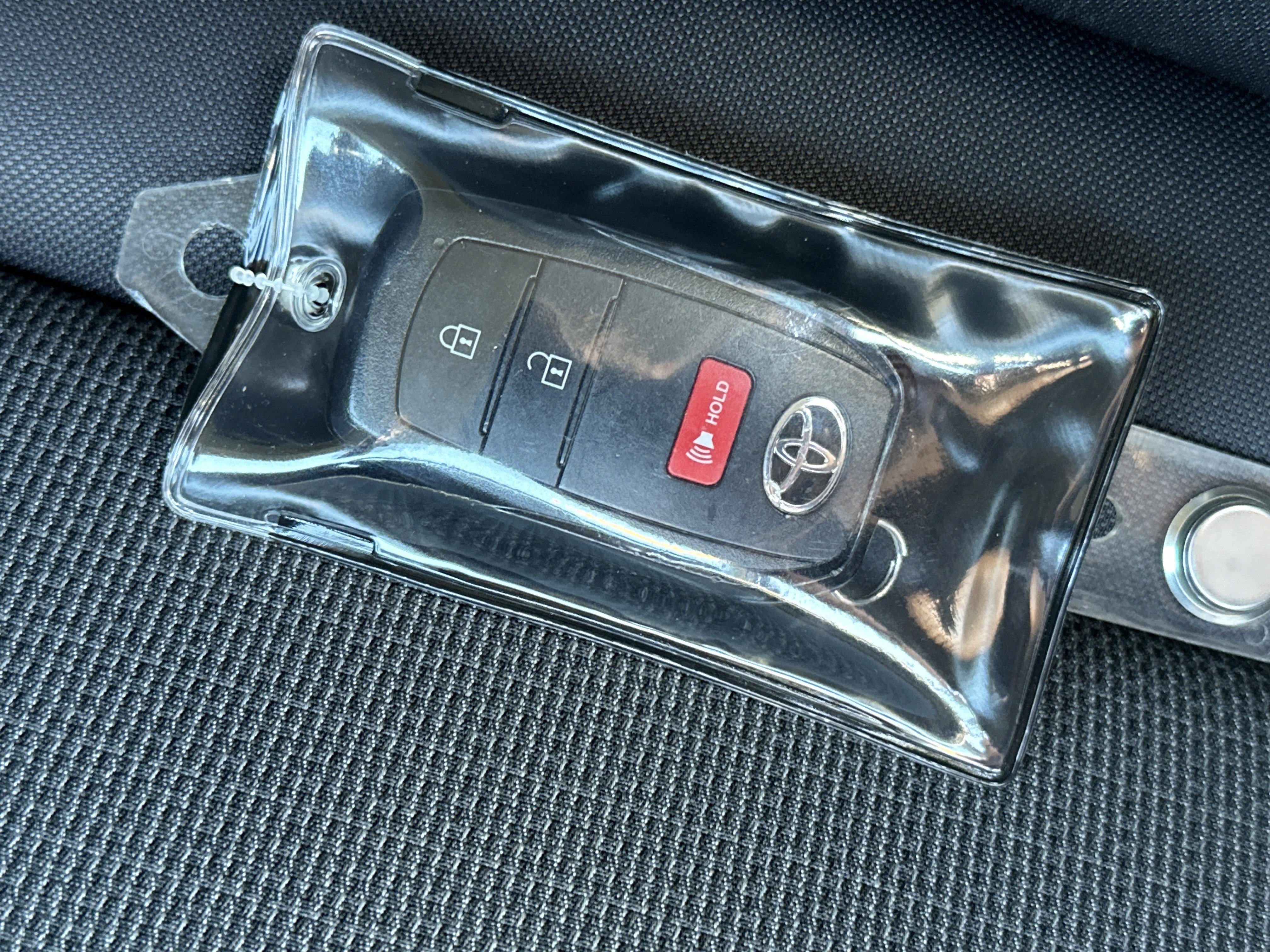 Used 2024 Toyota Prius LE image 34