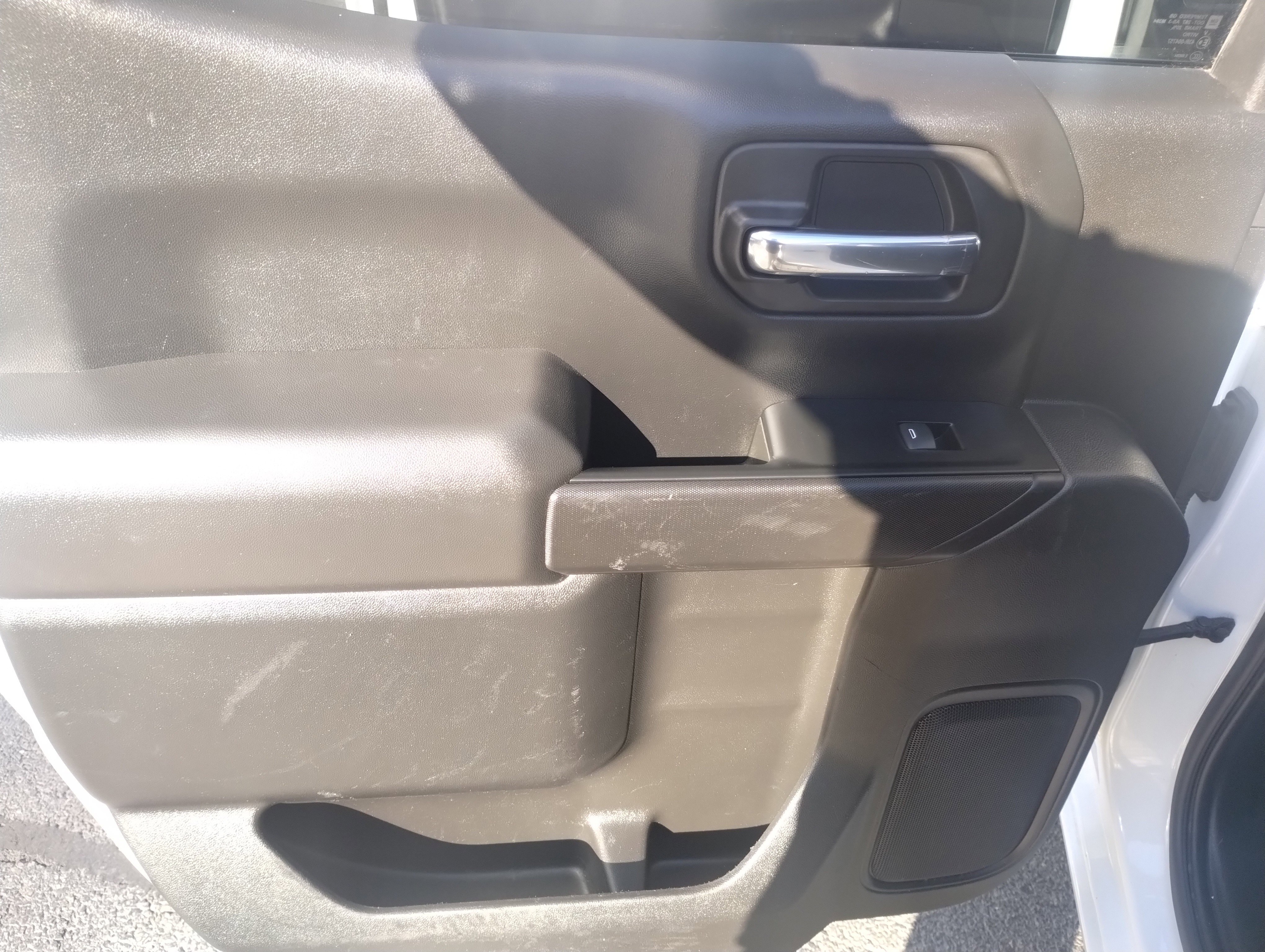 Used 2022 Chevrolet Silverado 1500 LT image 15