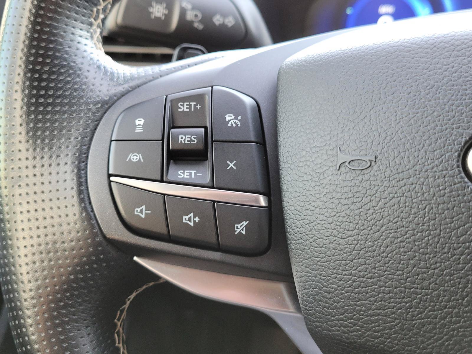 Used 2020 Ford Explorer ST w/ ST Street Pack AWD/4WD image 9