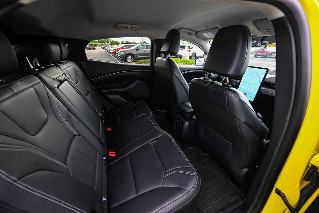 Used 2025 Ford Mustang Mach-E Premium AWD/4WD image 27