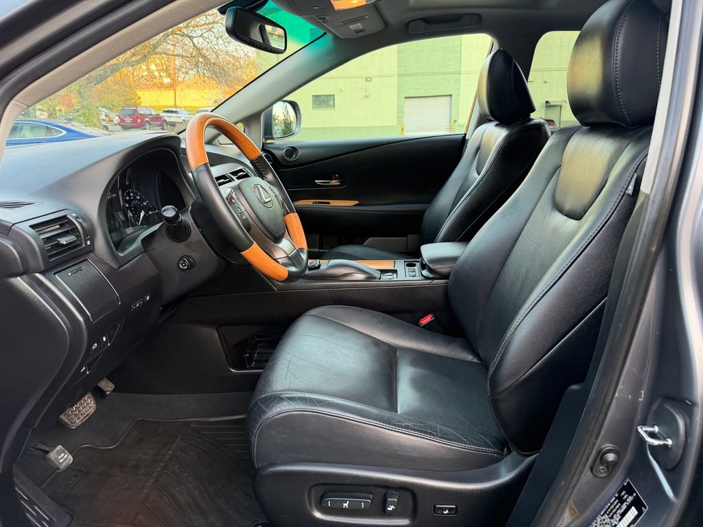 Used 2015 Lexus RX 450h AWD image 14