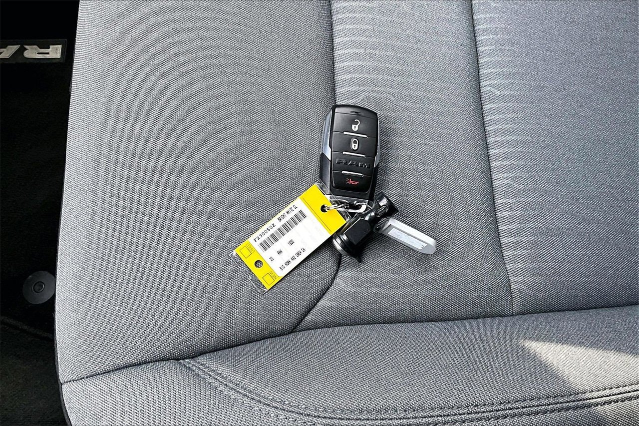 Certified 2023 RAM 1500 Big Horn image 30