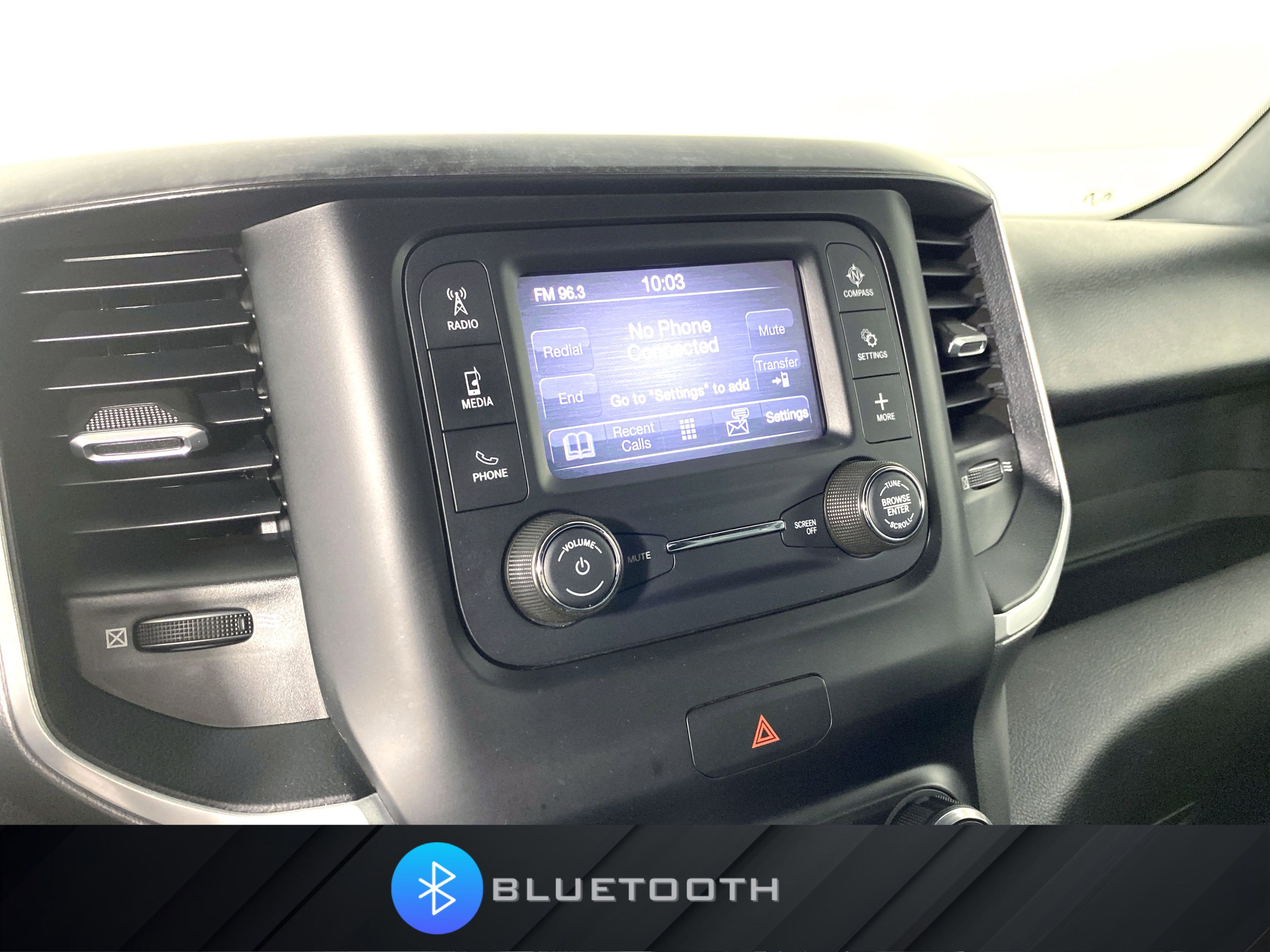 Used 2022 RAM 1500 Big Horn AWD/4WD image 4