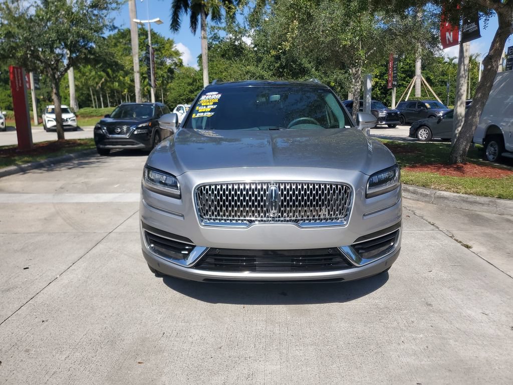 Used 2020 Lincoln Nautilus Reserve w/ Equipment Group 201A FWD image 2