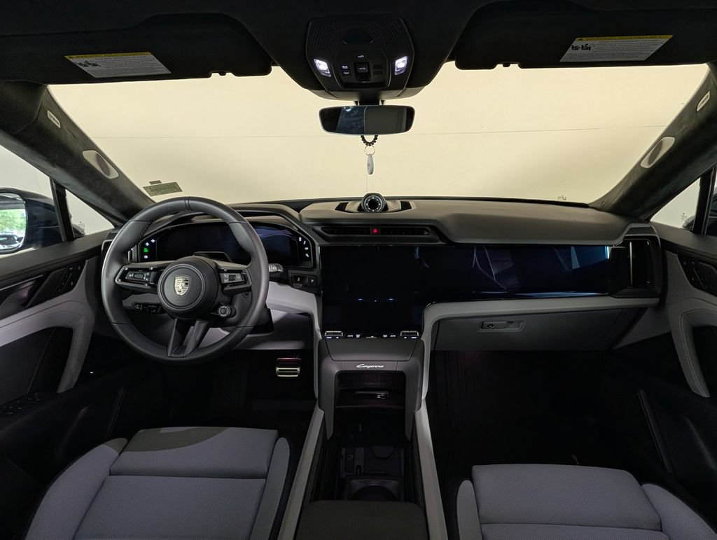 New 2026 Porsche Cayenne Turbo AWD/4WD image 20