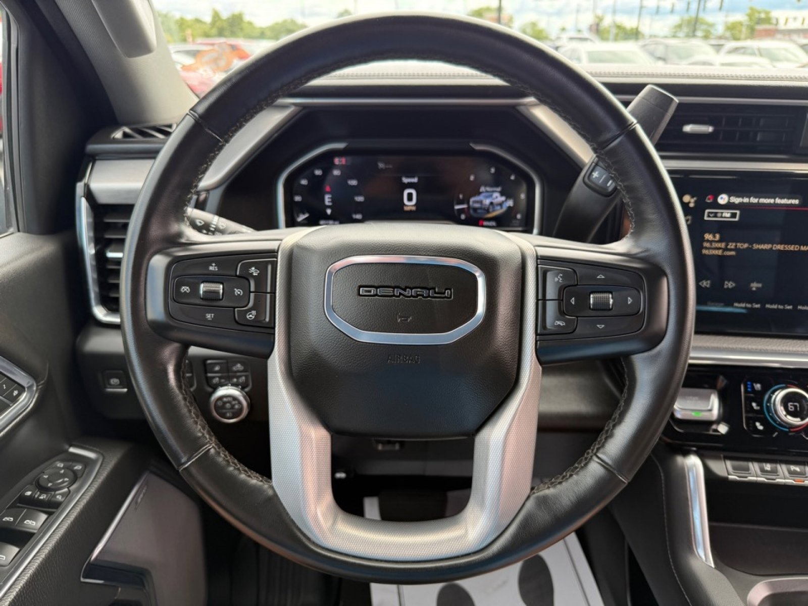 Used 2024 GMC Sierra 2500 Denali w/ Technology Package image 20