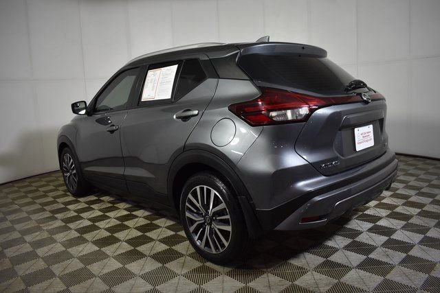 Used 2021 Nissan Kicks SV image 6