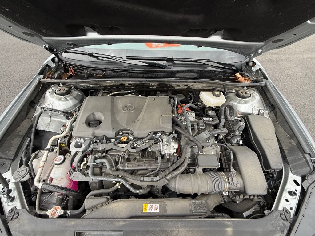 Used 2025 Toyota Camry LE FWD image 31