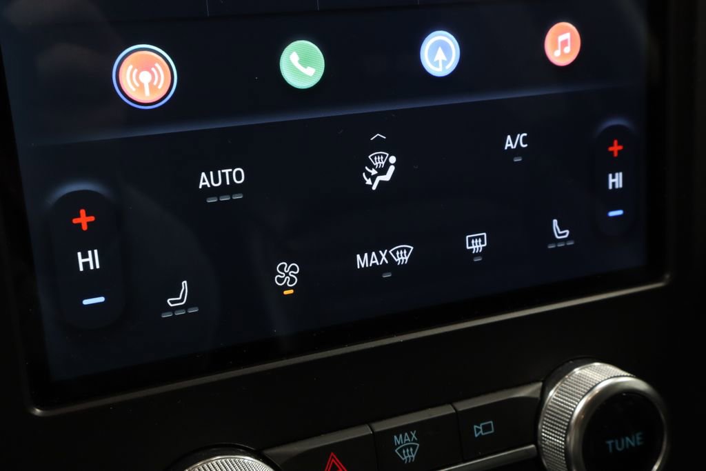 Certified 2024 Ford Edge SEL AWD/4WD image 4