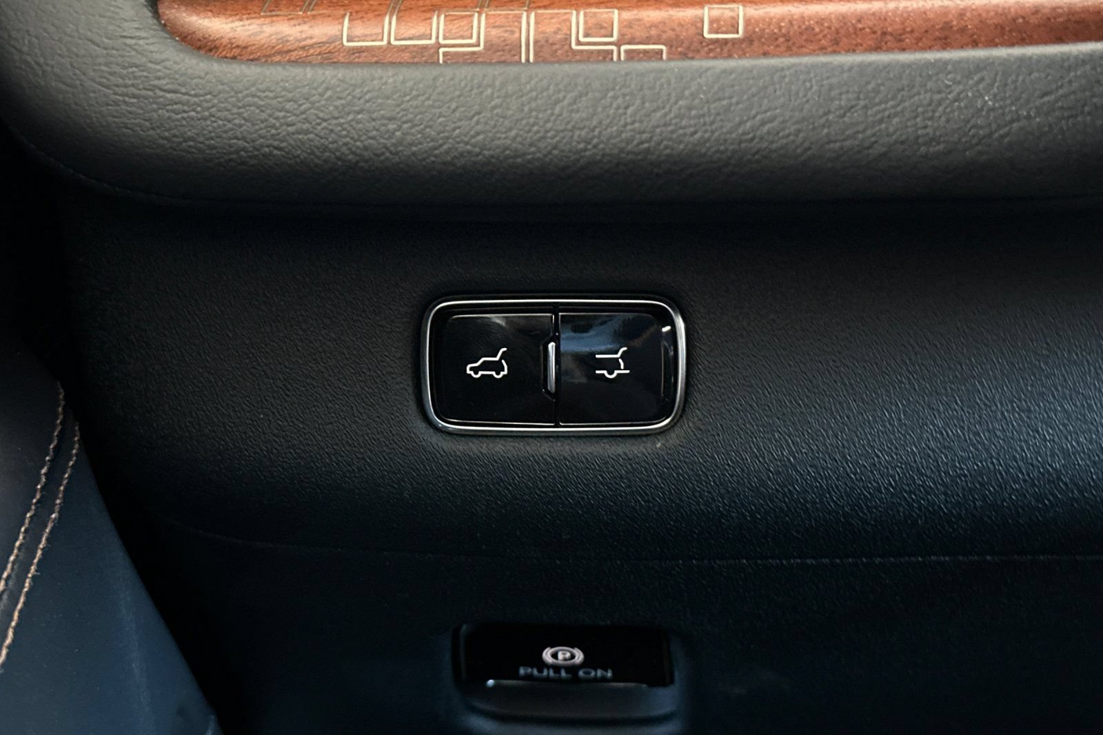 New 2026 Lincoln Navigator L Black Label AWD/4WD image 29