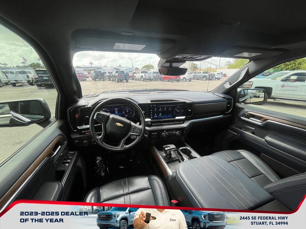Used 2024 Chevrolet Silverado 1500 High Country w/ High Country Premium Package image 26