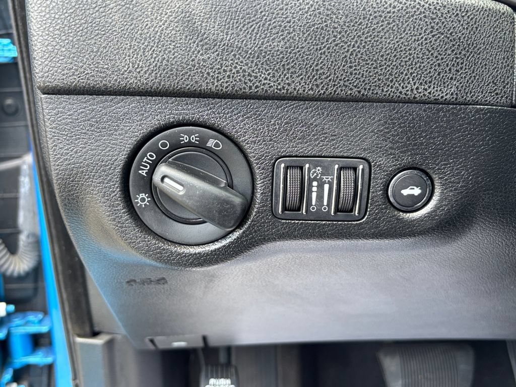 Certified 2023 Dodge Charger SXT RWD image 31
