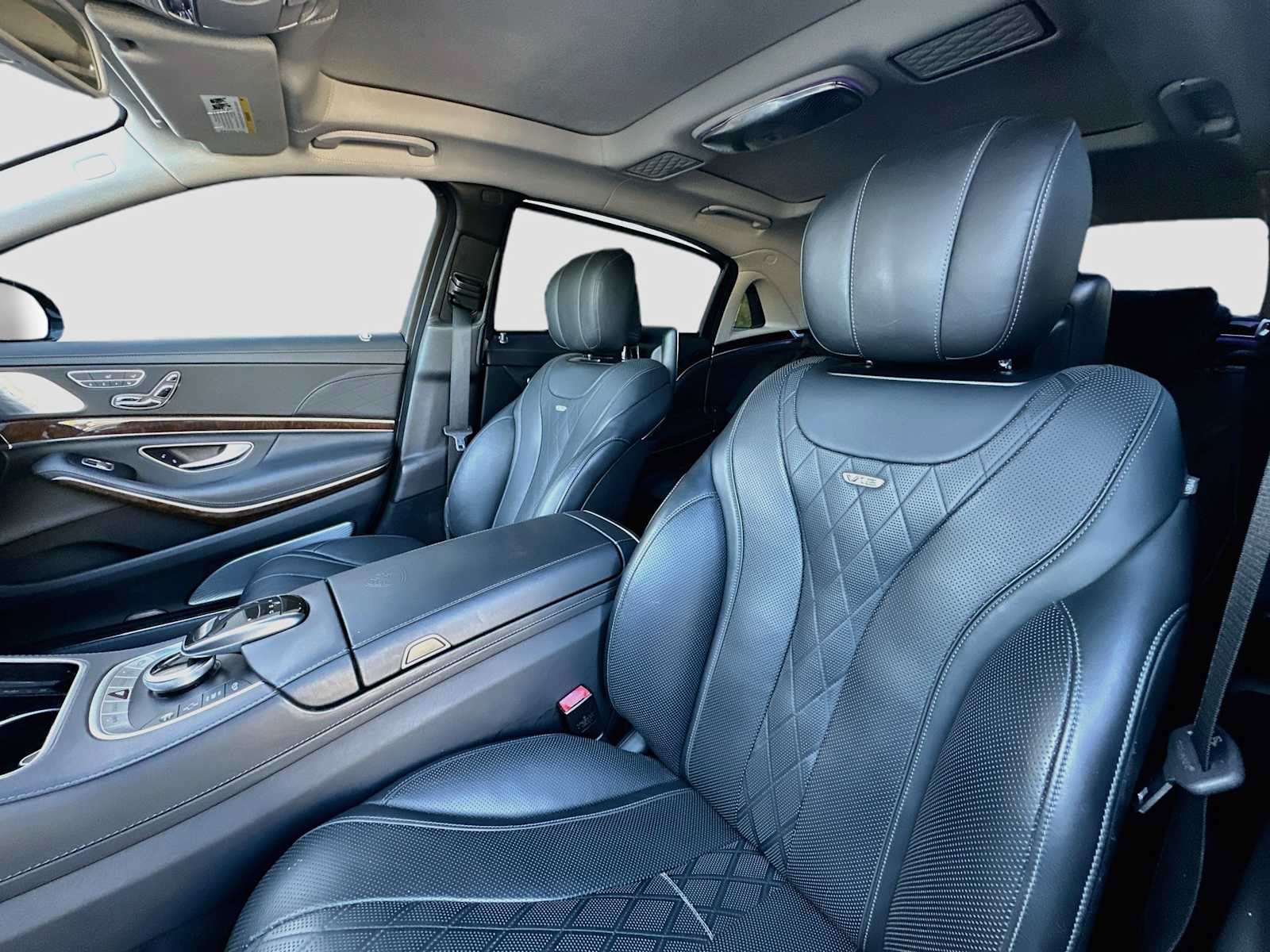 Used 2016 Mercedes-Benz Maybach S 600 image 22