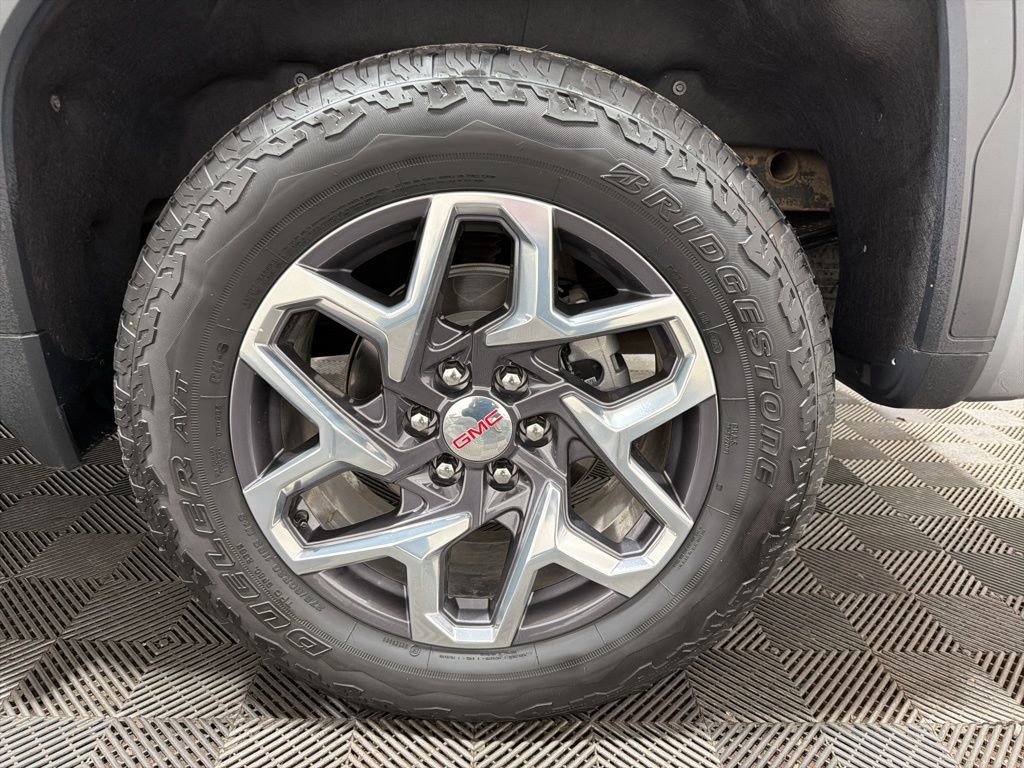 Used 2023 GMC Sierra 1500 SLT w/ SLT Premium Package image 33