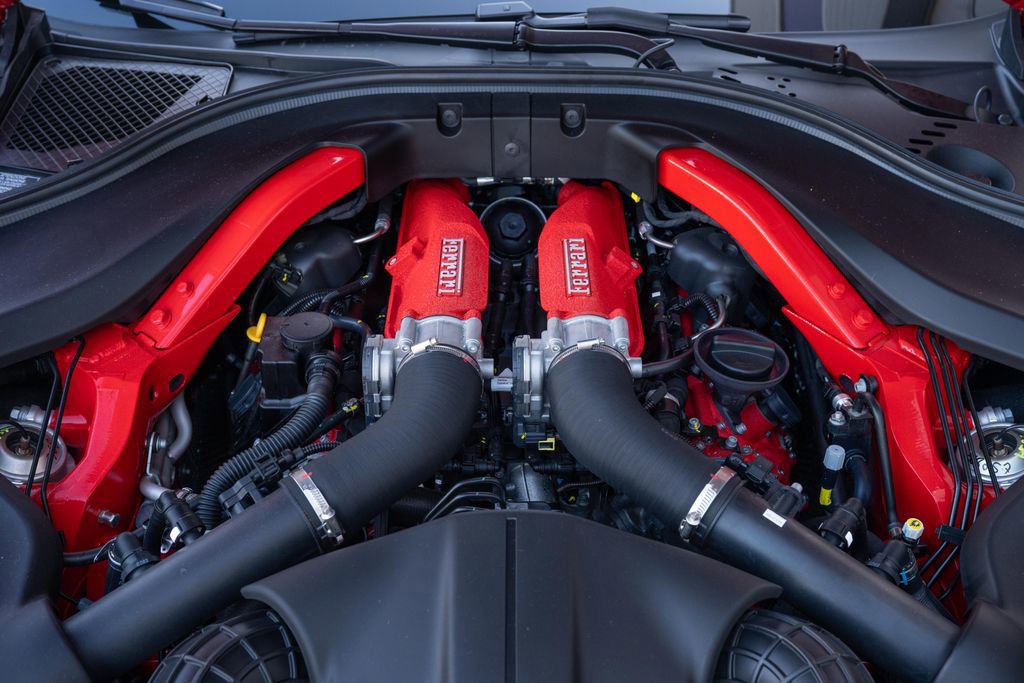 Certified 2024 Ferrari Roma image 13