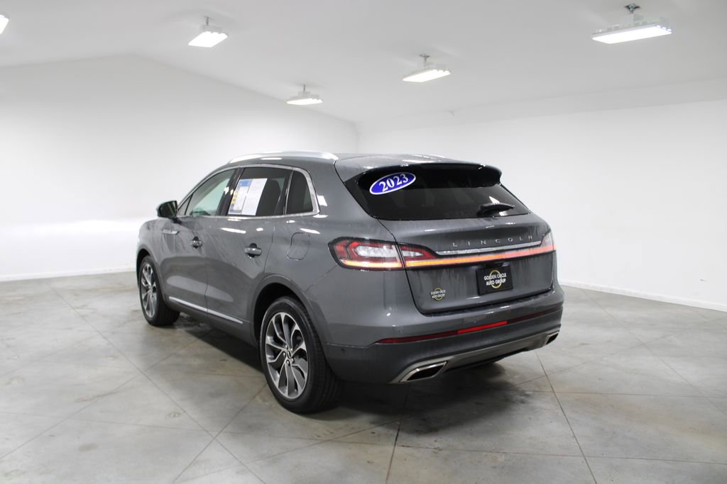 Used 2023 Lincoln Nautilus Reserve w/ Equipment Group 201A AWD/4WD image 7