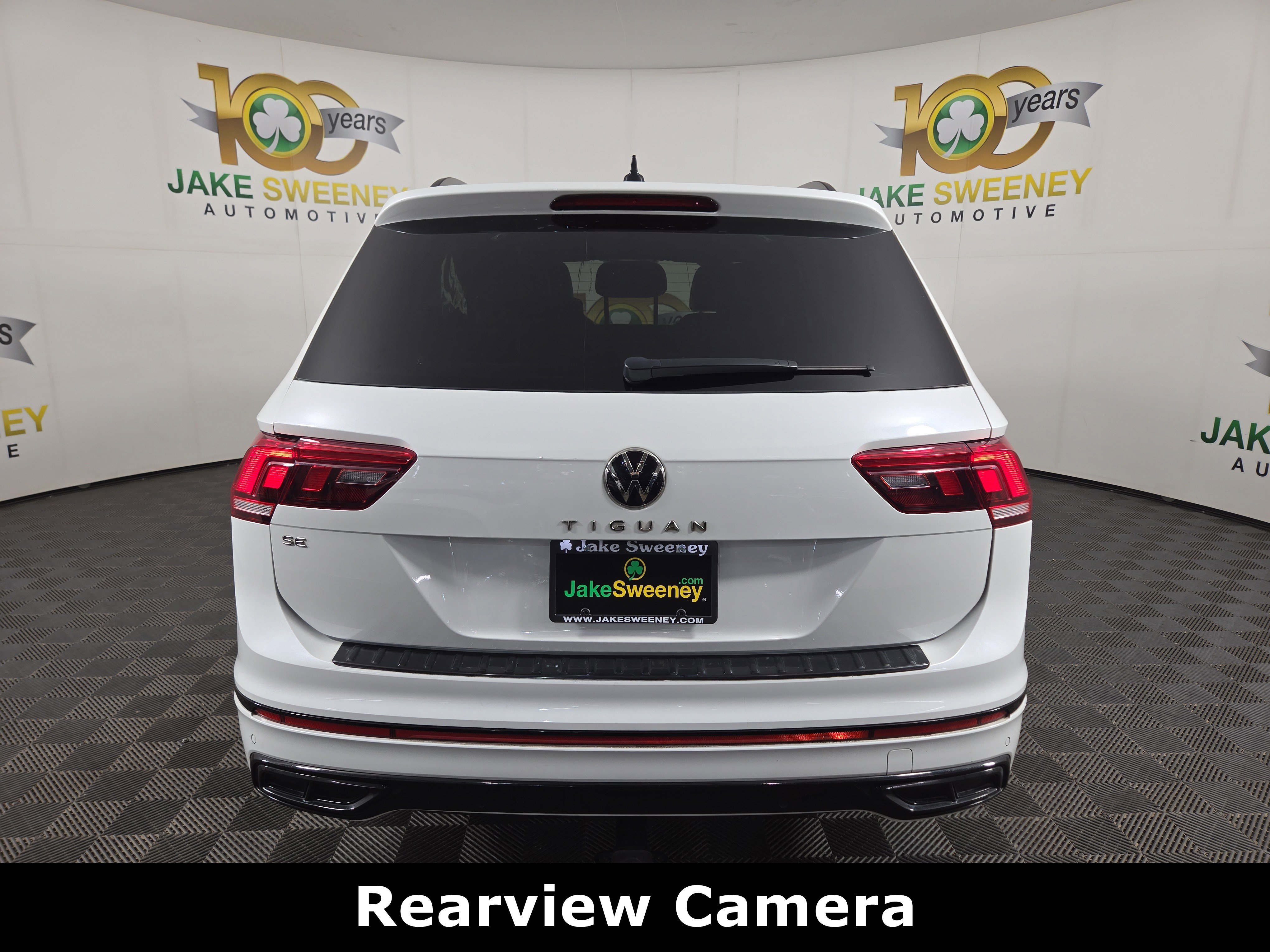 Used 2023 Volkswagen Tiguan SE R-Line image 7