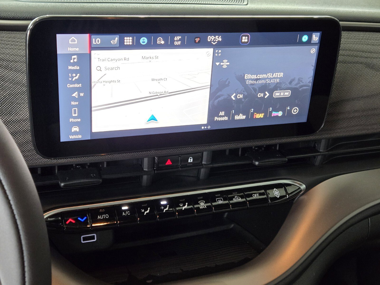 New 2025 FIAT 500 e image 12