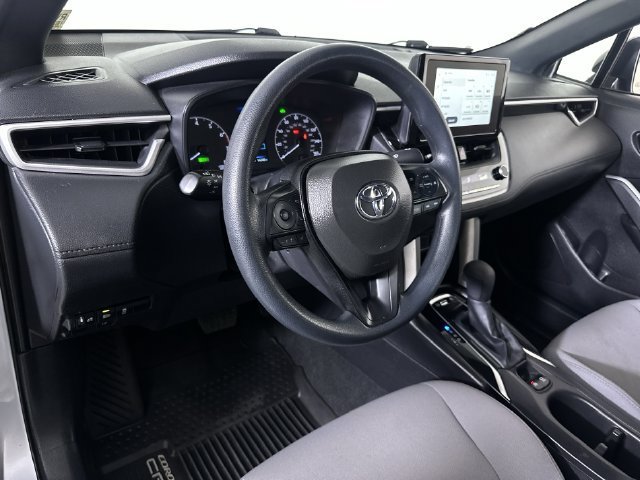 Used 2024 Toyota Corolla Cross AWD Hybrid image 10