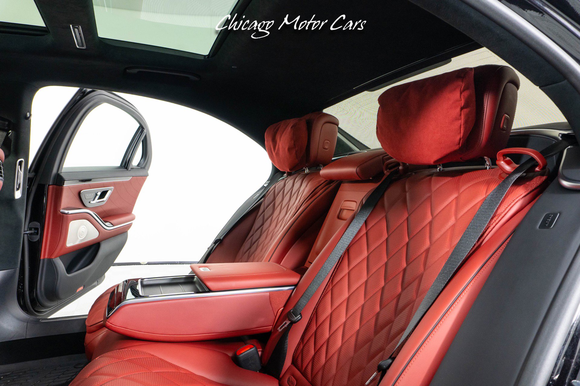 Used 2024 Mercedes-Benz S 580 4MATIC Sedan image 43