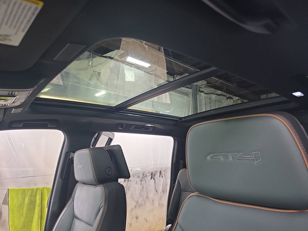 New 2026 GMC Yukon XL AT4 AWD/4WD image 34