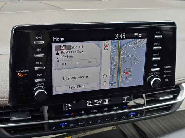 Used 2024 Toyota Sienna Platinum AWD/4WD image 23