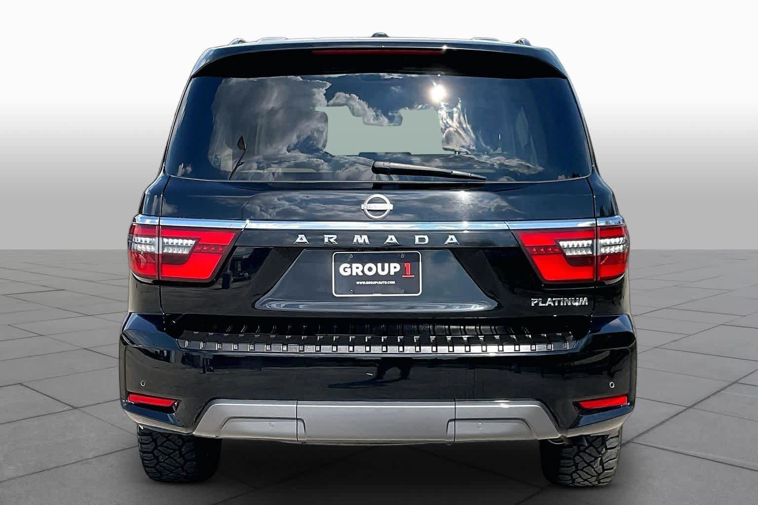 Used 2023 Nissan Armada Platinum w/ Captain's Chairs Package AWD/4WD image 5