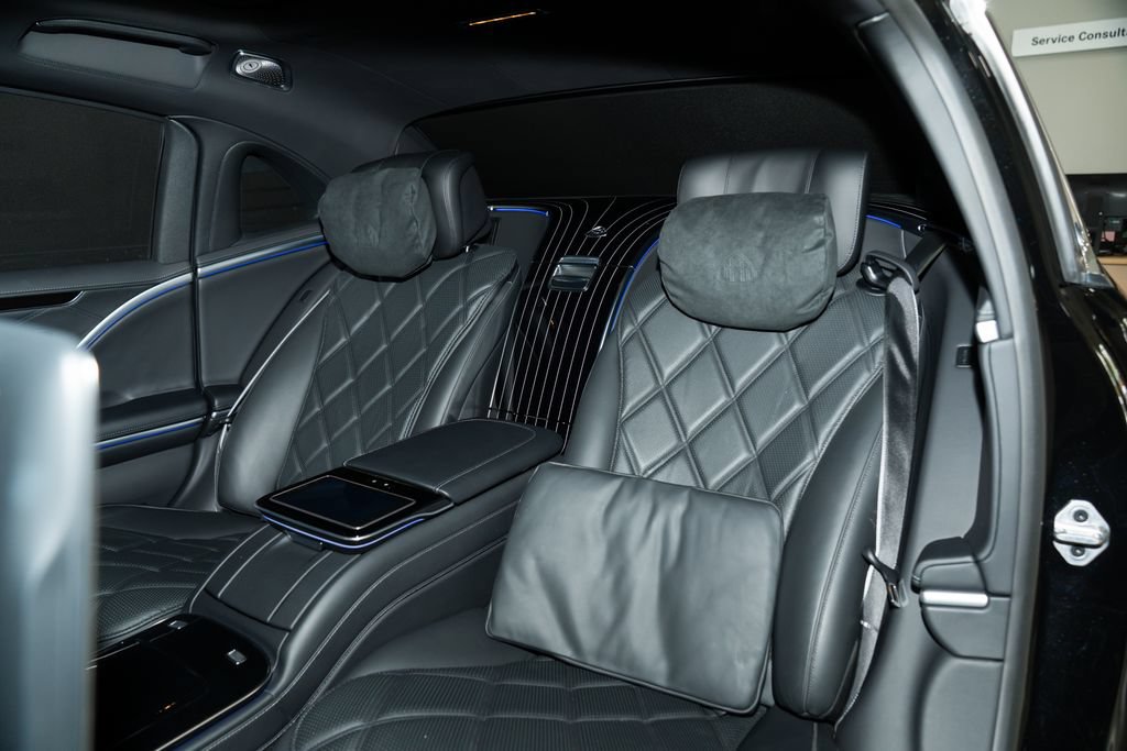 Certified 2022 Mercedes-Benz Maybach S 580 4MATIC image 44