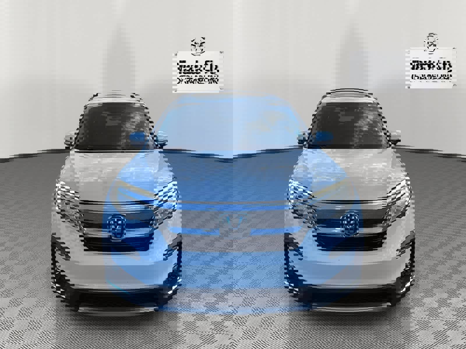 Used 2022 Honda Pilot Touring image 2