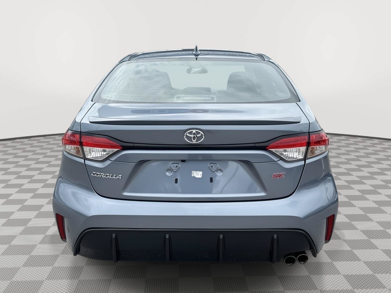 Used 2023 Toyota Corolla SE w/ SE Premium Package FWD image 6