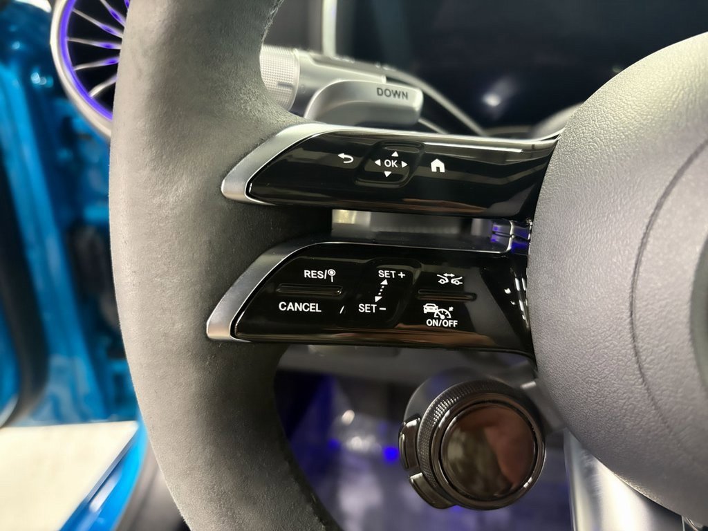 Used 2024 Mercedes-Benz SL 63 AMG SL 63 AMG image 13