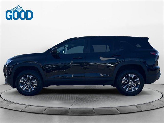 Used 2025 Chevrolet Equinox LT image 2