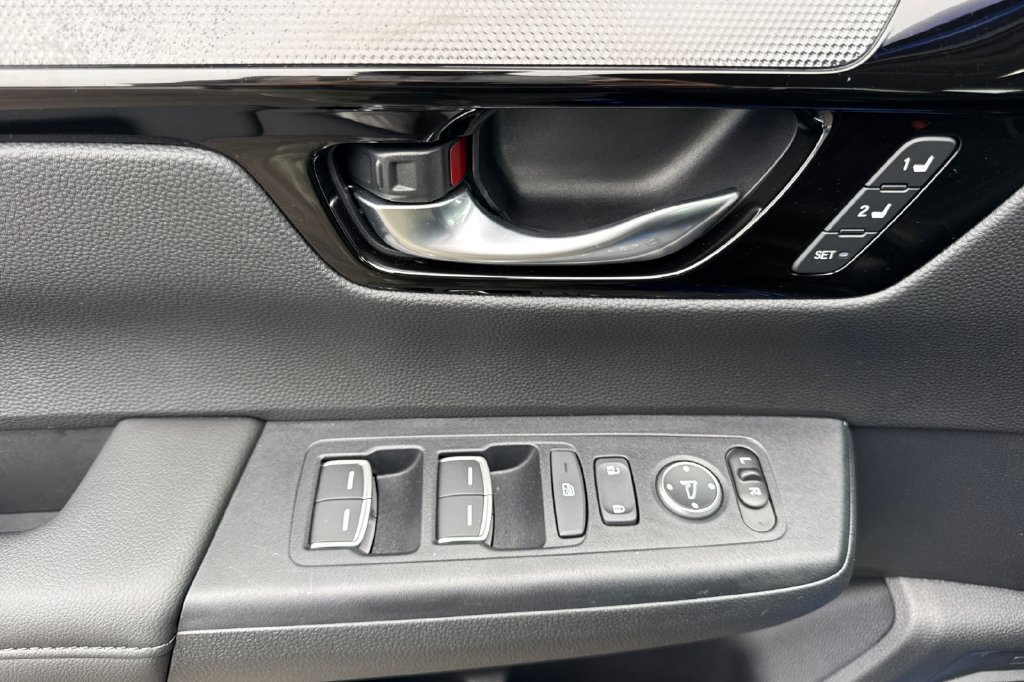 Certified 2025 Honda CR-V EX-L image 13