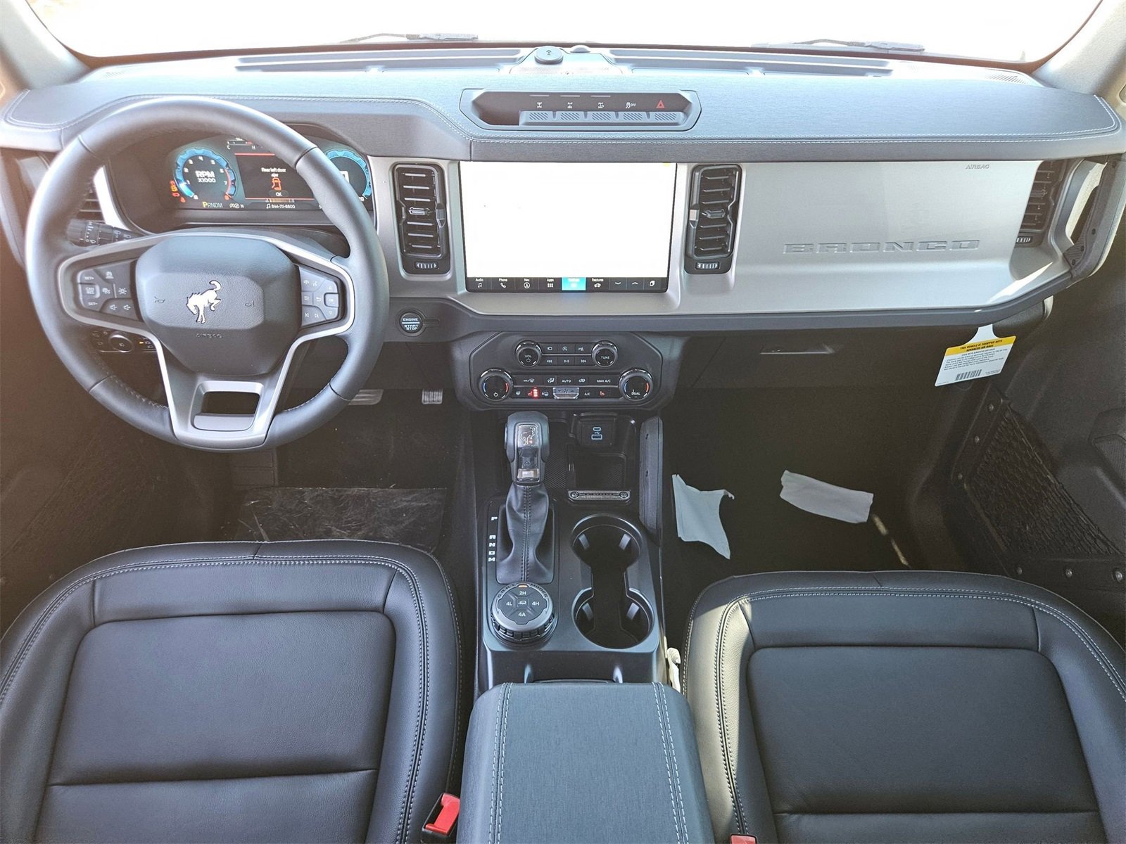 New 2025 Ford Bronco Outer Banks w/ Sasquatch Package image 19