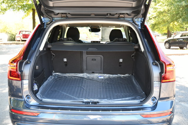 New 2027 Volvo XC60 B5 Ultra AWD/4WD image 28
