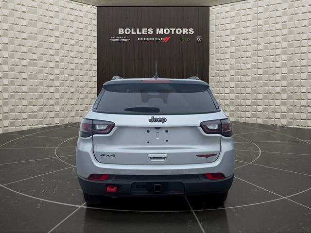 Certified 2025 Jeep Compass Trailhawk w/ Trailhawk Elite Group image 5