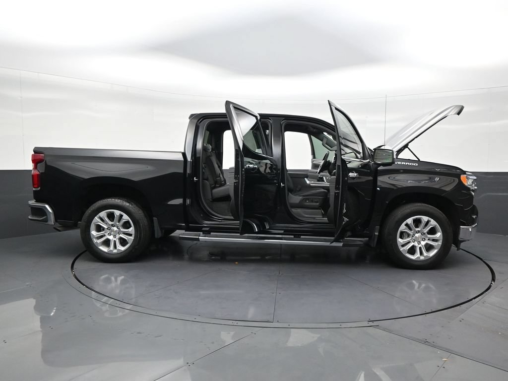 Used 2022 Chevrolet Silverado 1500 LTZ w/ LTZ Premium Package RWD image 28