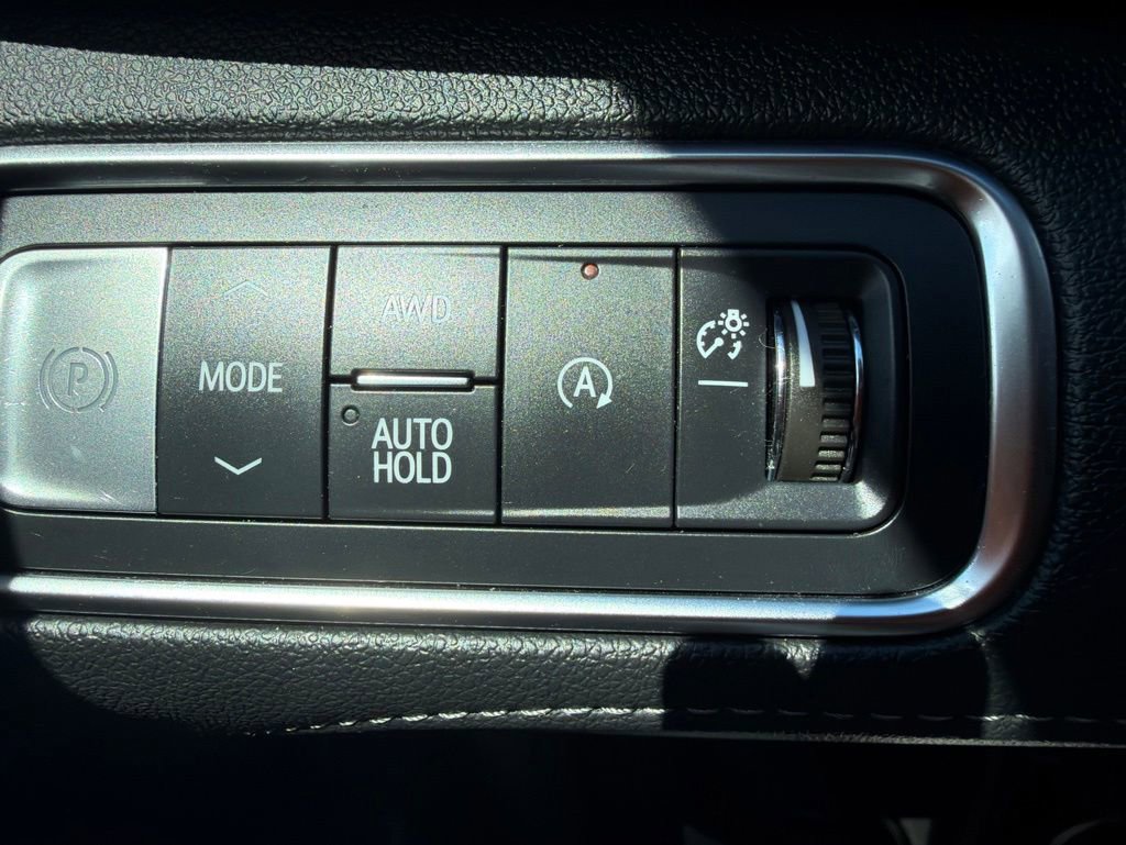 Used 2025 Buick Enclave Avenir w/ Super Cruise Package AWD/4WD image 30