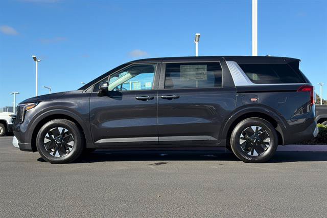New 2026 Kia Carnival LXS FWD image 7