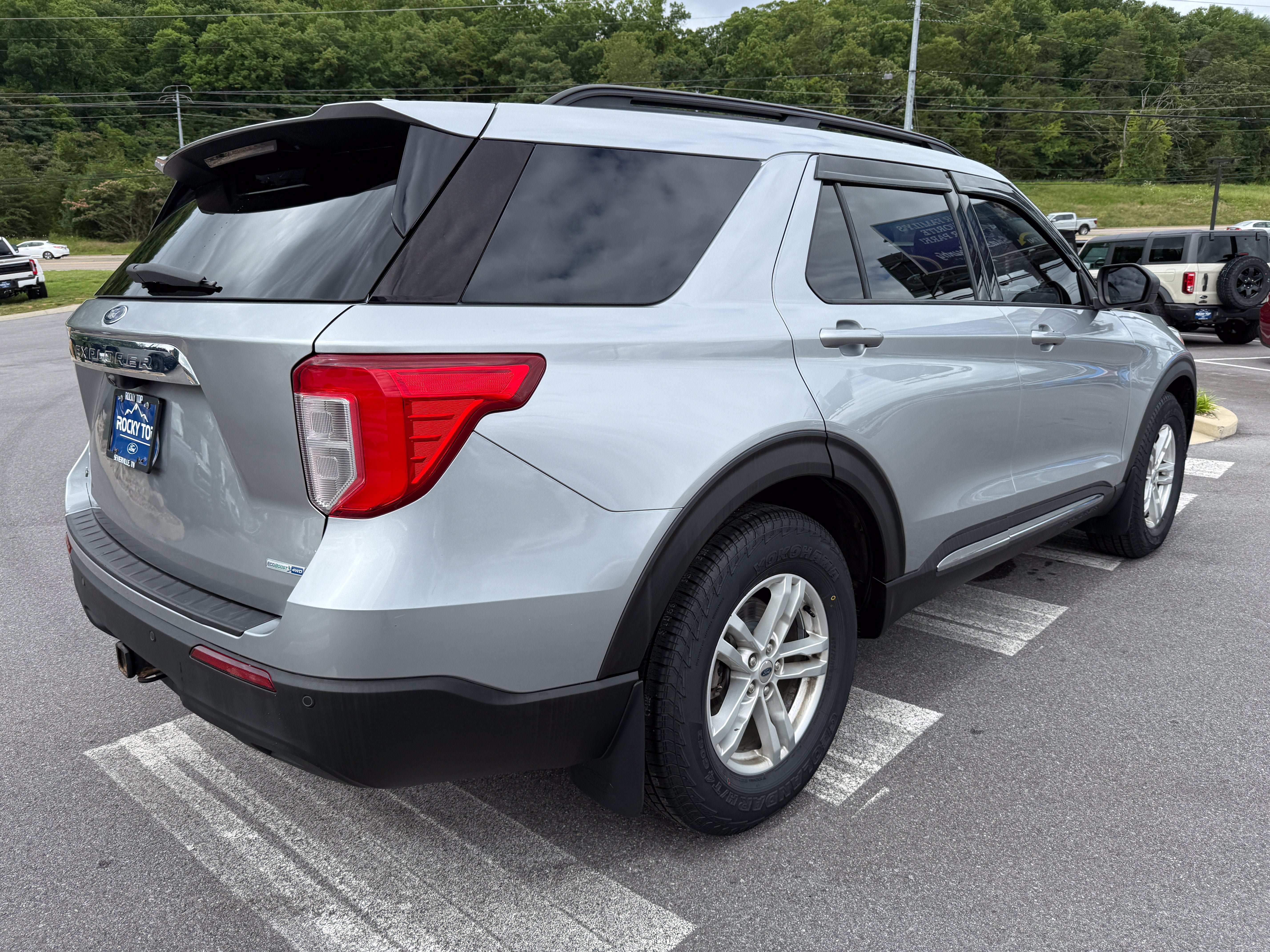 Used 2020 Ford Explorer XLT w/ Class III Trailer Tow Package AWD/4WD image 5