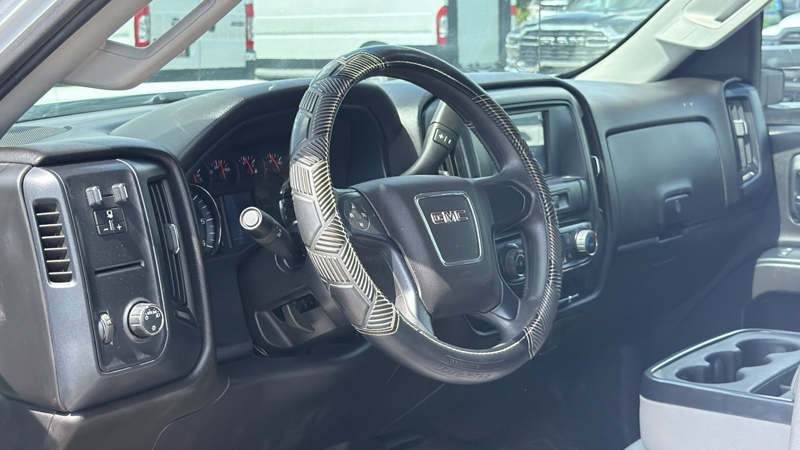 Used 2019 GMC Sierra 3500 4x4 Crew Cab w/ Sierra Convenience Package image 13