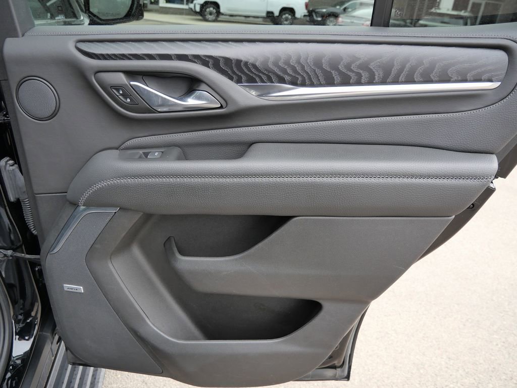 Used 2022 GMC Yukon Denali w/ Denali Premium Package image 21